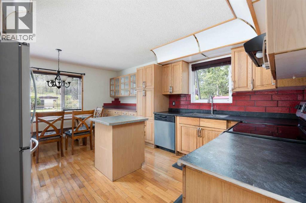 14 Saunderson Avenue, Fort McMurray