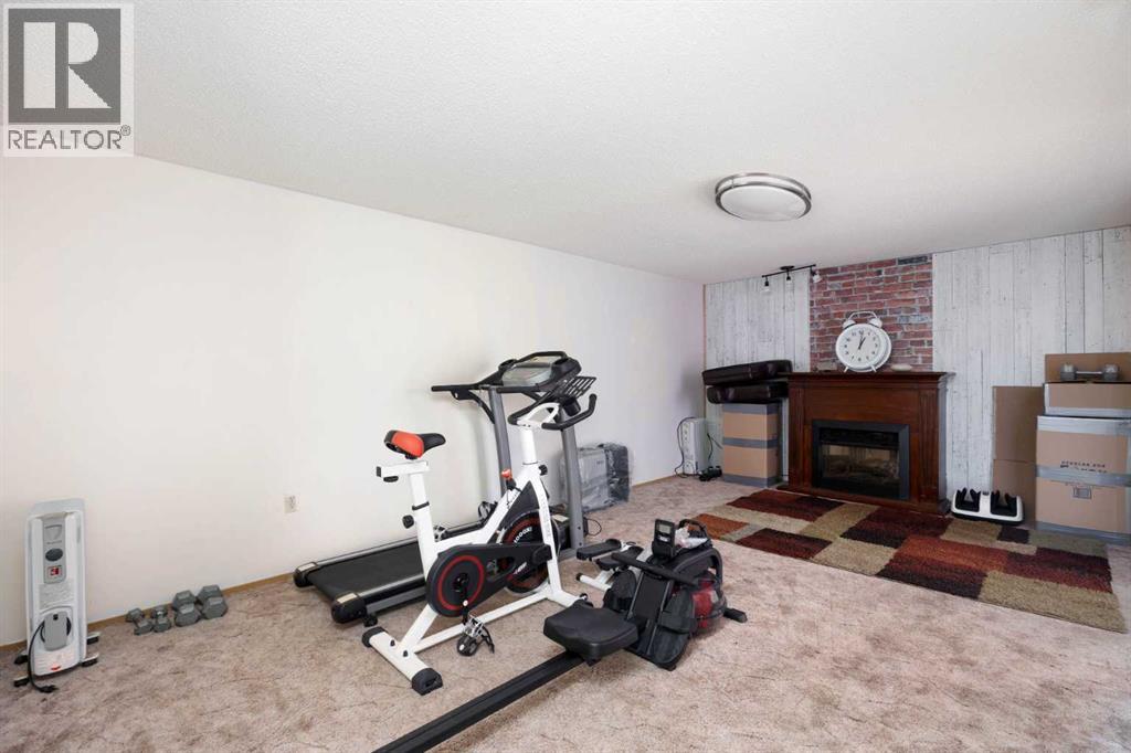 14 Saunderson Avenue - 16