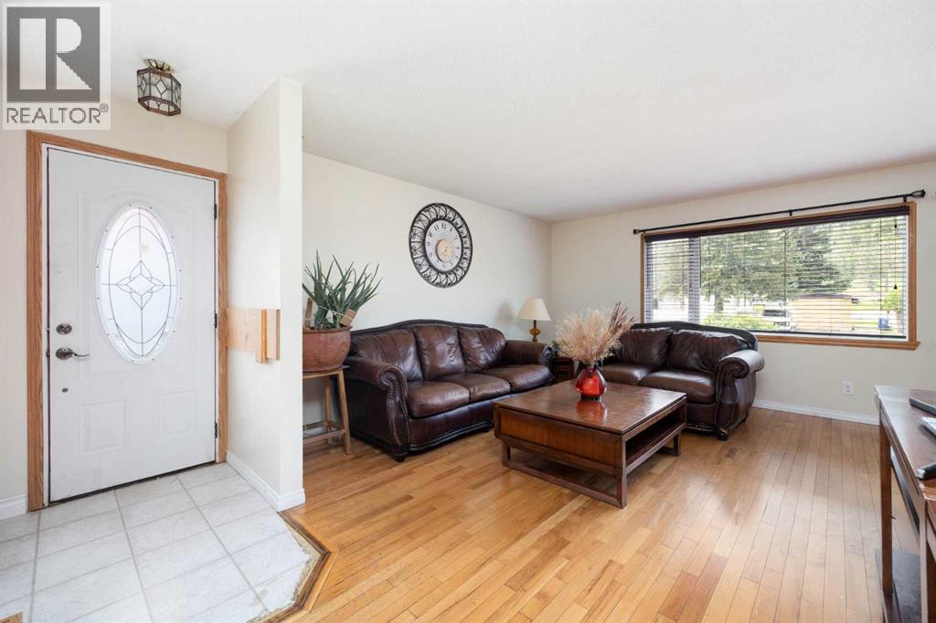 14 Saunderson Avenue, Fort McMurray