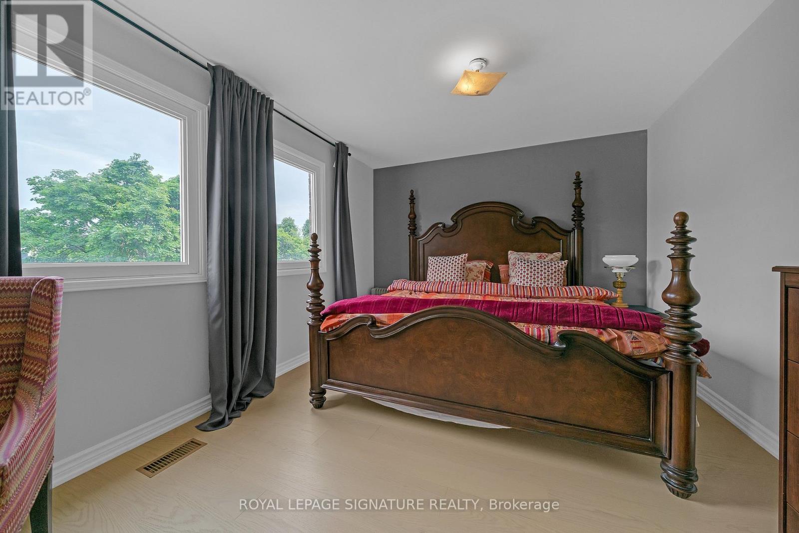 107 ROXBOROUGH LANE - 22