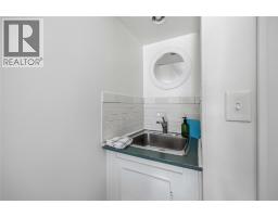 7424 Lakeshore Road, Lambton Shores, ON N0N1J3 Photo 32