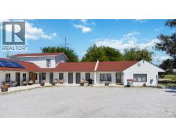 7424 Lakeshore Road, Lambton Shores, ON N0N1J3 Photo 9
