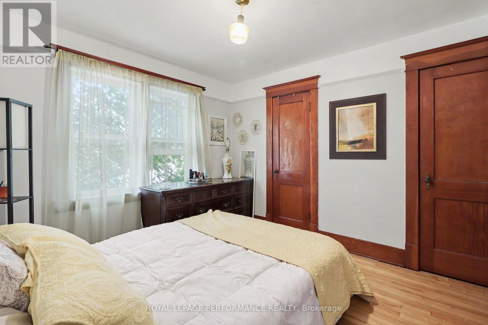 1304 MONTREAL ROAD - 24