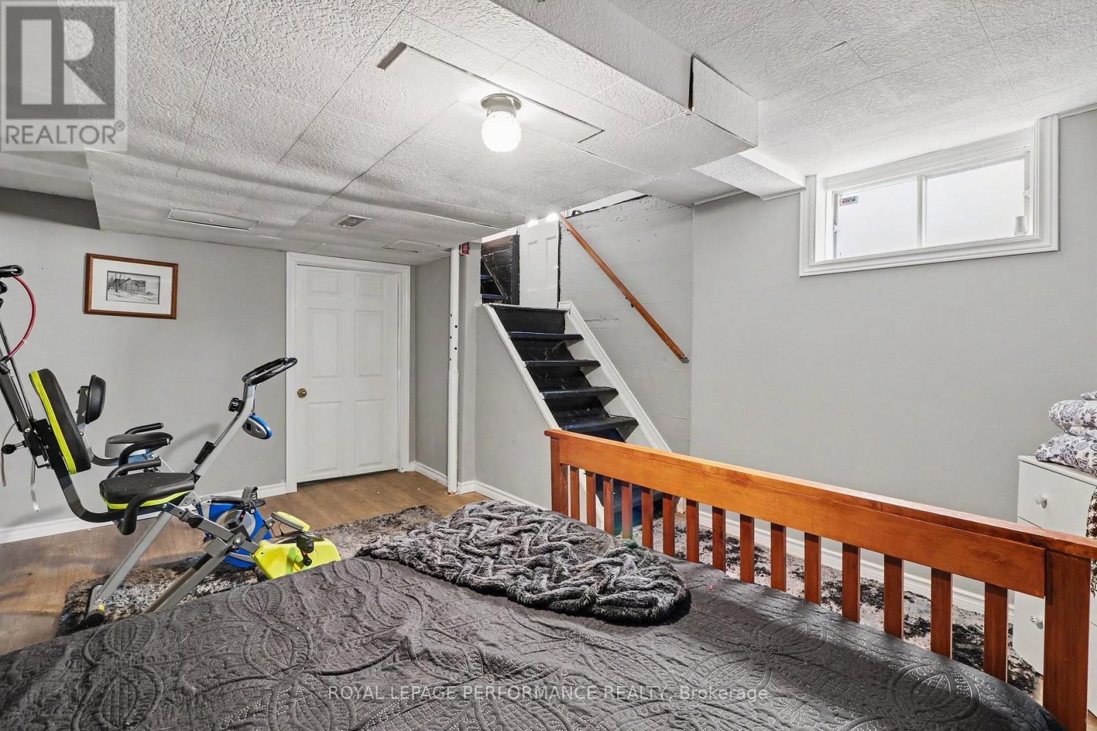 1304 MONTREAL ROAD - Image 29