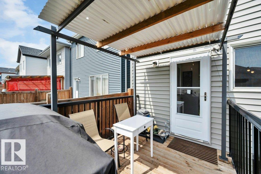 19303 27 Avenue NW - Photo 42