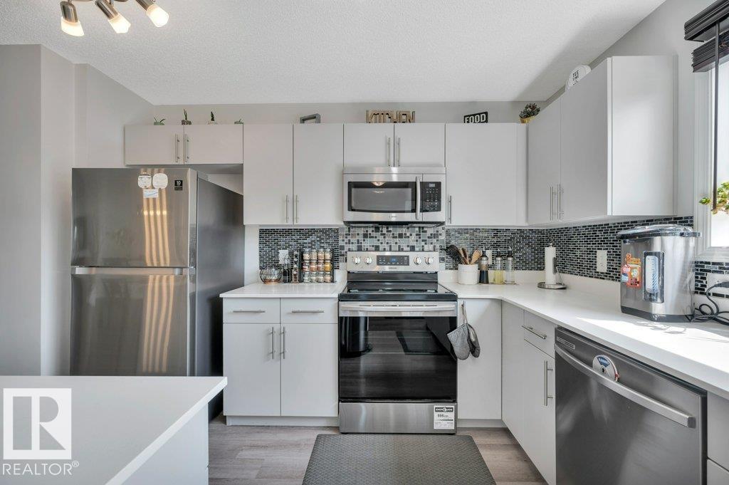 19303 27 Avenue NW - Photo 13