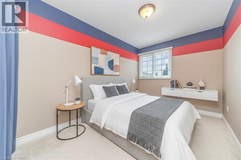 37 BLACKTHORN Lane - 20