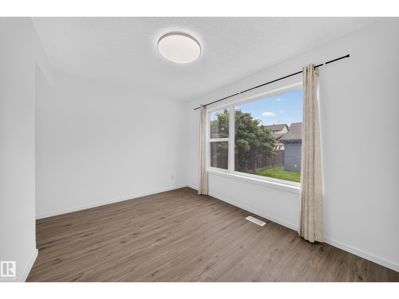 2115 32 ST NW - 17