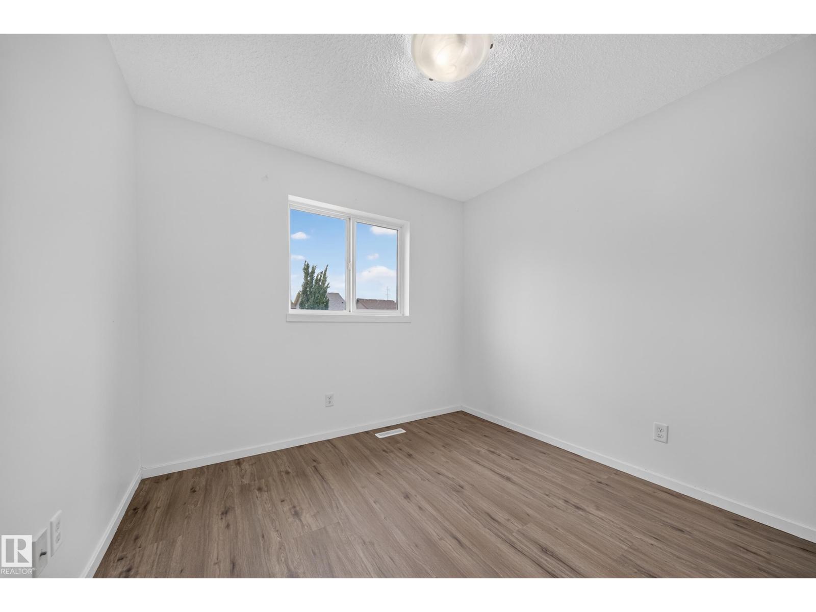 2115 32 ST NW - Image 23
