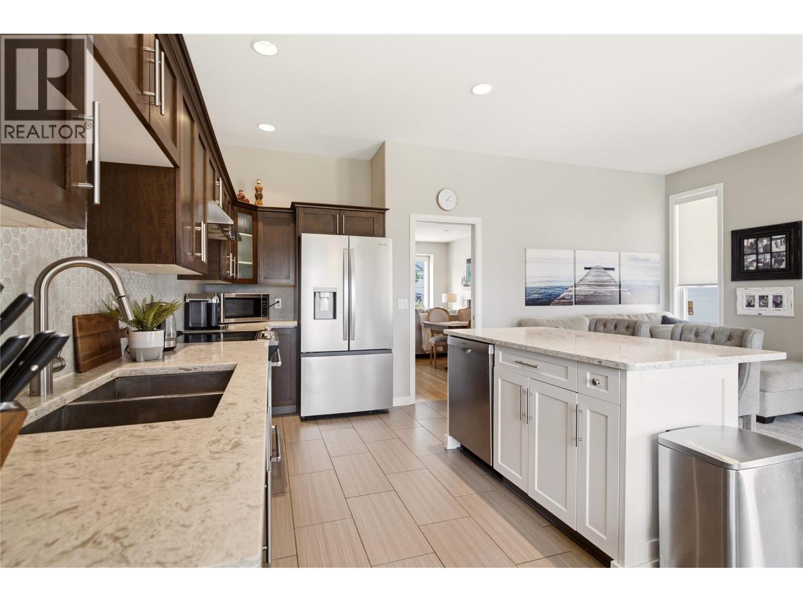  2142 Shannon Woods Way, West Kelowna