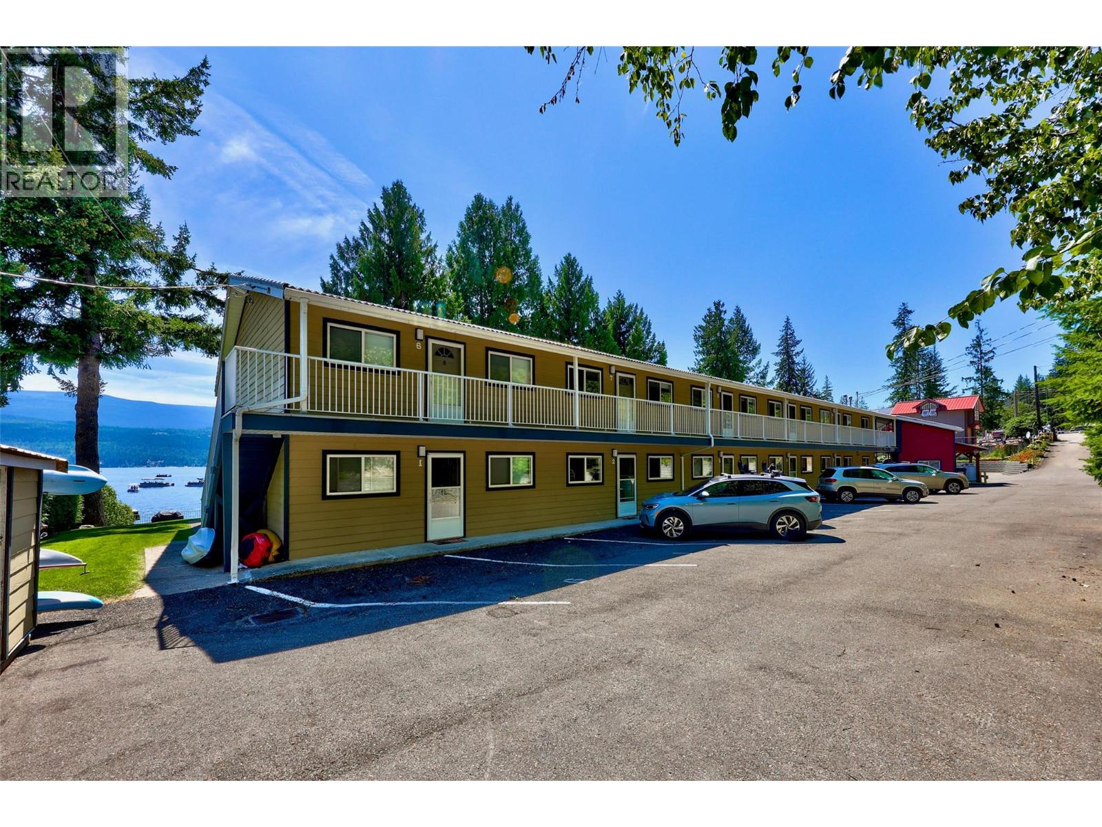 #7 7732 Squilax-Anglemont Road - 39