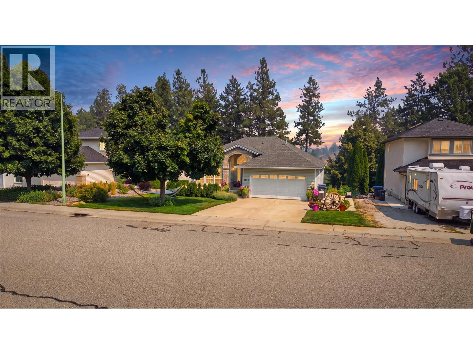  2142 Shannon Woods Way, West Kelowna