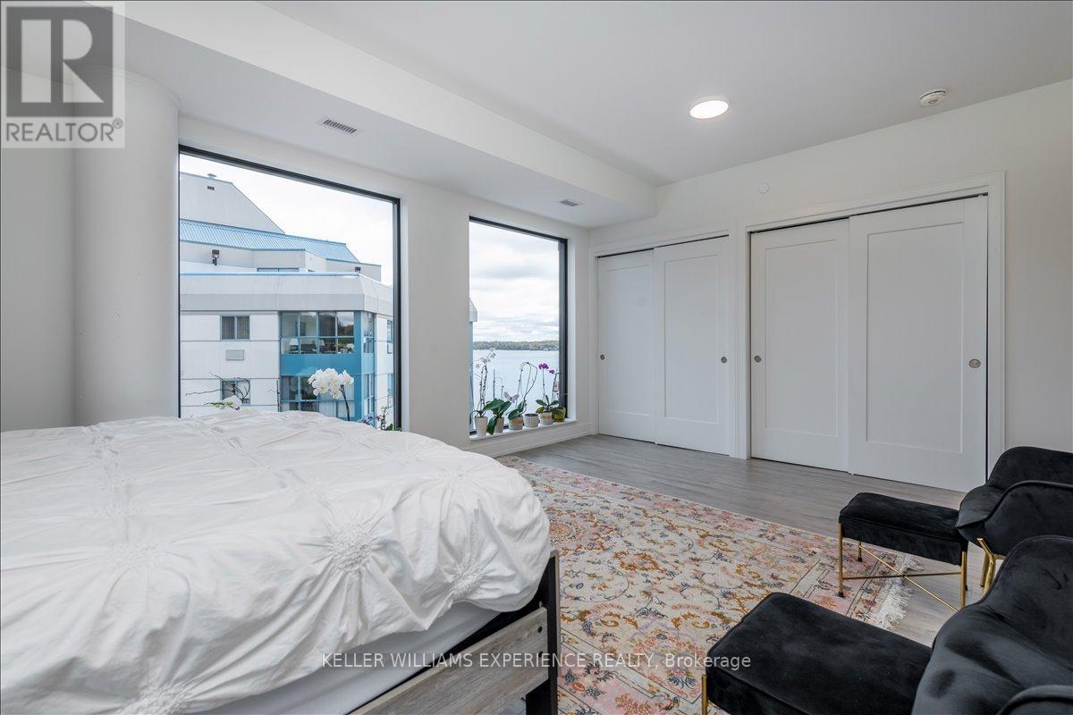 #714 185 DUNLOP STREET E - 15