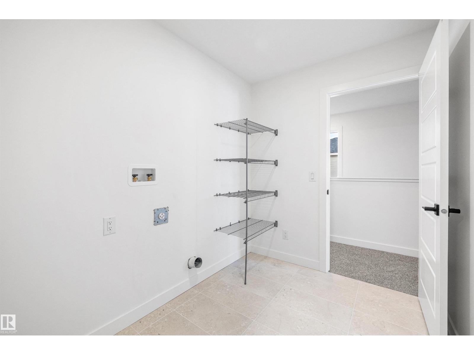 19428 25 AV NW - 38