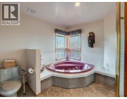 5725 Taghum Frontage Road, Taghum, BC V1L6X9 Photo 33