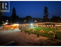 10356 Bottom Wood Lake Road, Lake Country, BC V1Y6N8 Photo 6