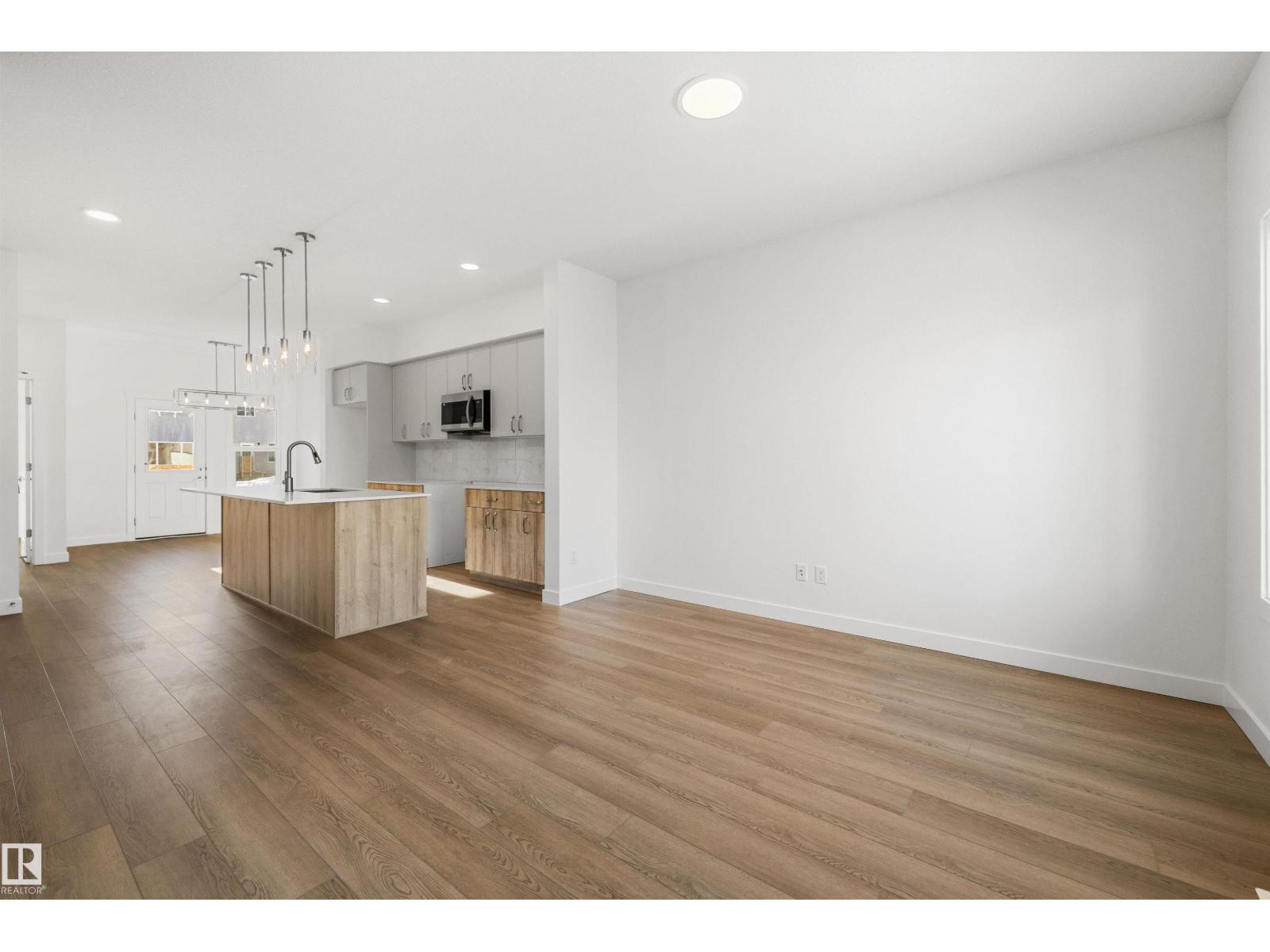 18859 29 AV NW - Image 6
