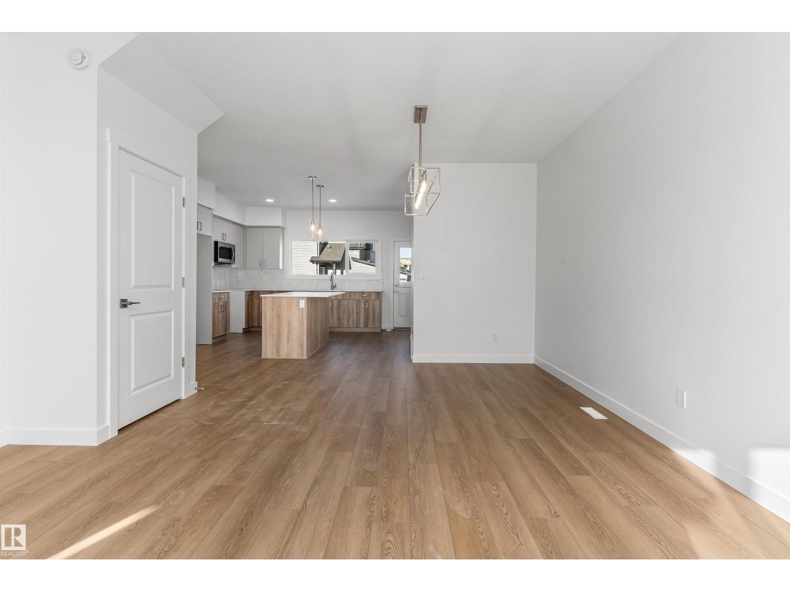 20808 40 AV NW - 16