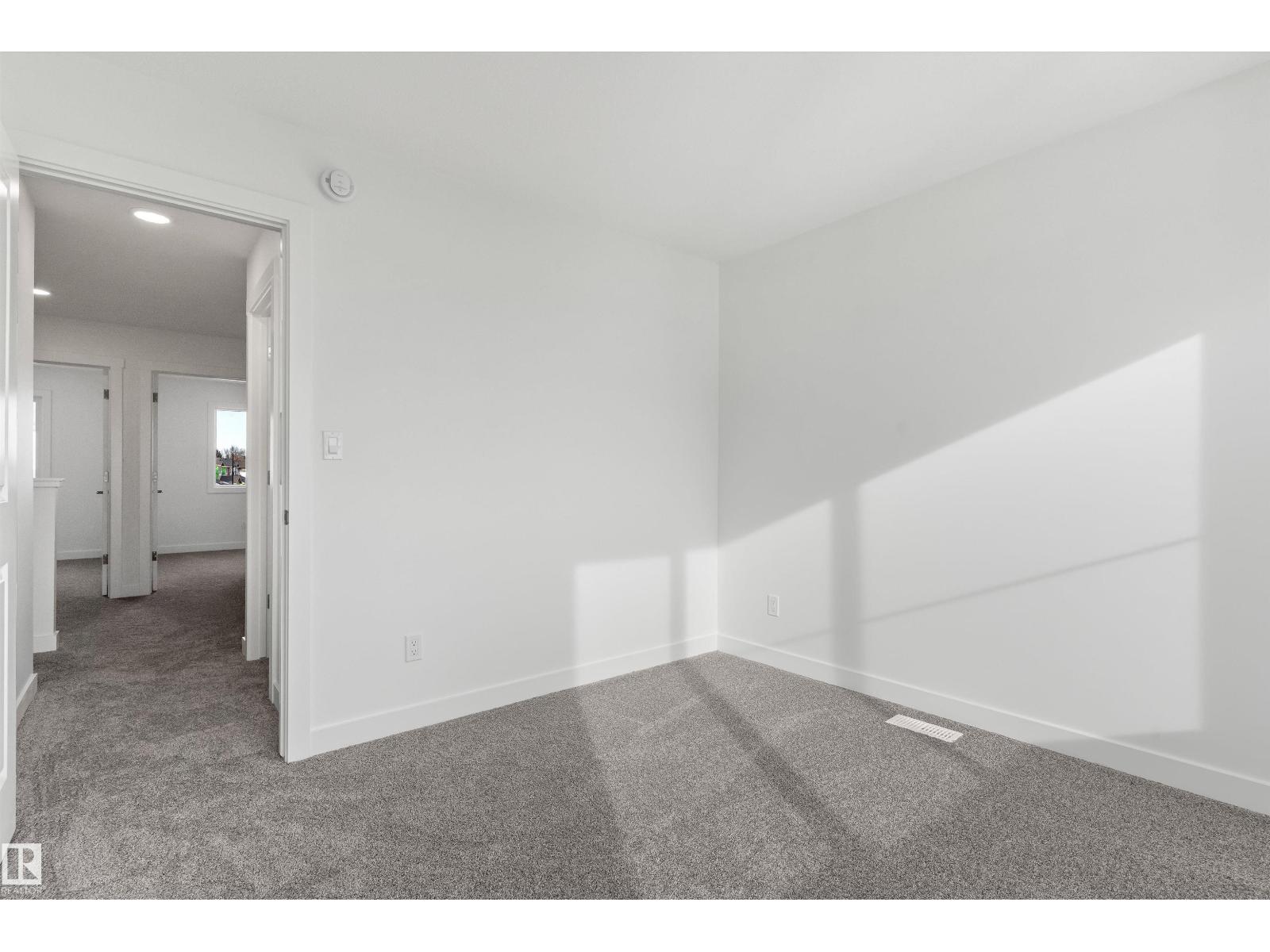 20808 40 AV NW - Image 28