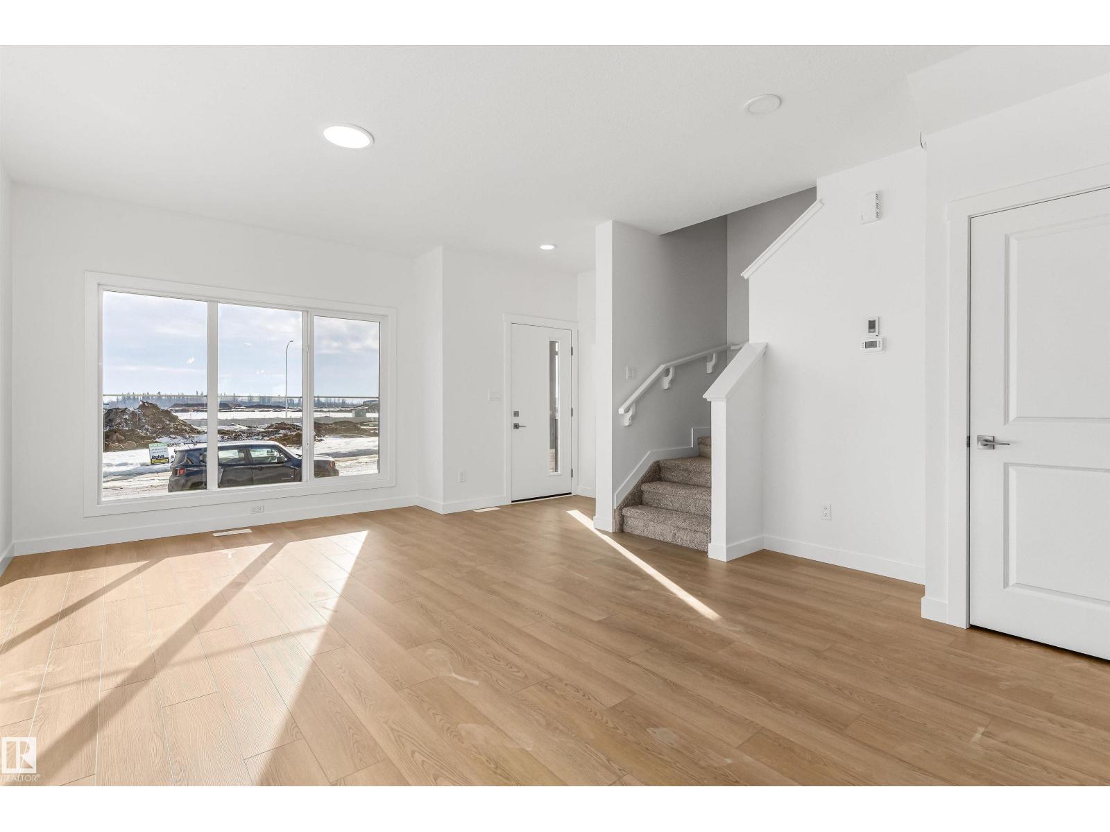20808 40 AV NW - Image 6