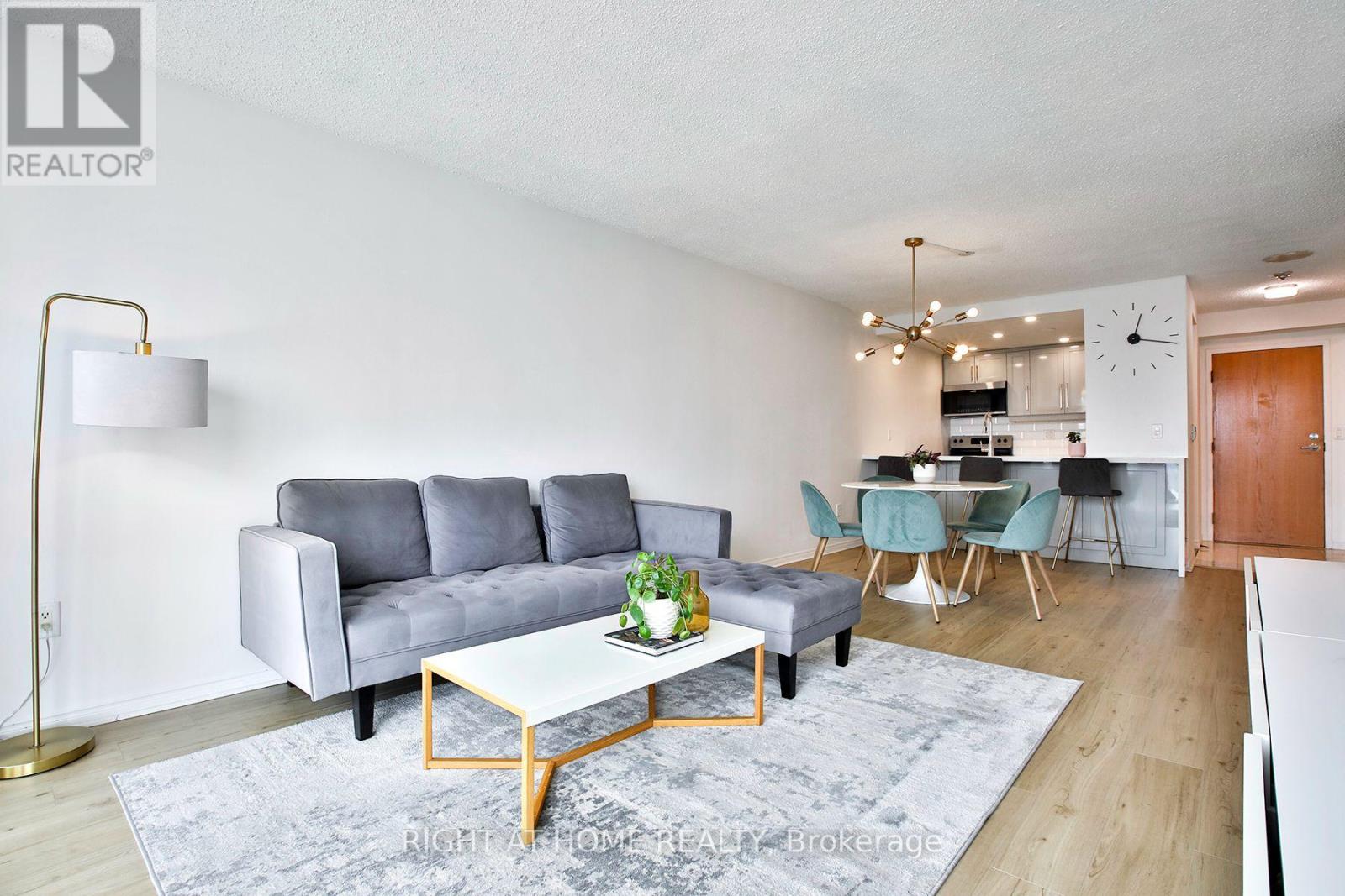 #2212 7 CONCORDE PLACE - 12