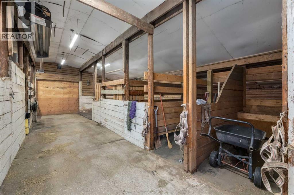 394048 Highway 783 - Photo 43
