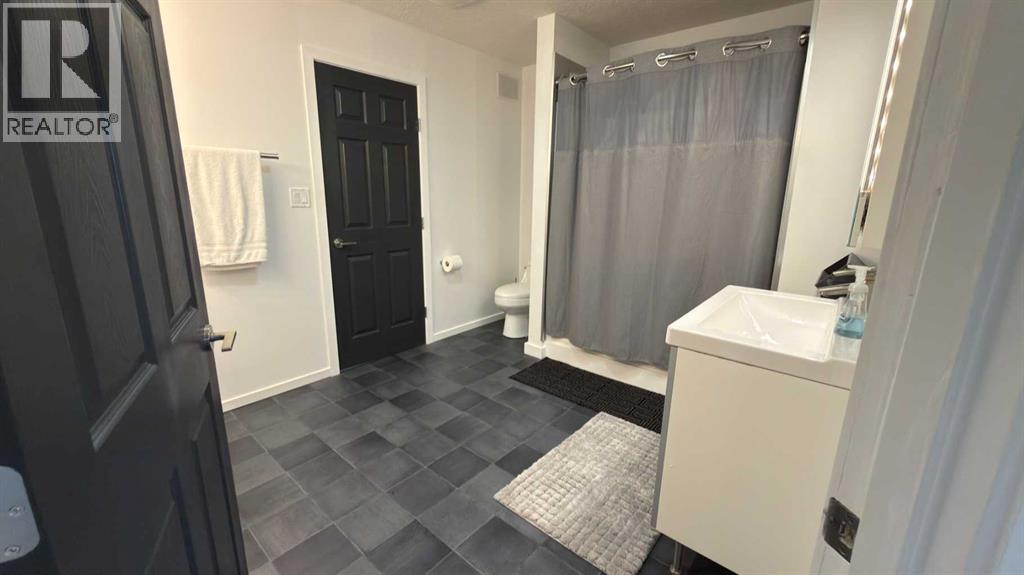 212 Underwood Avenue - 20