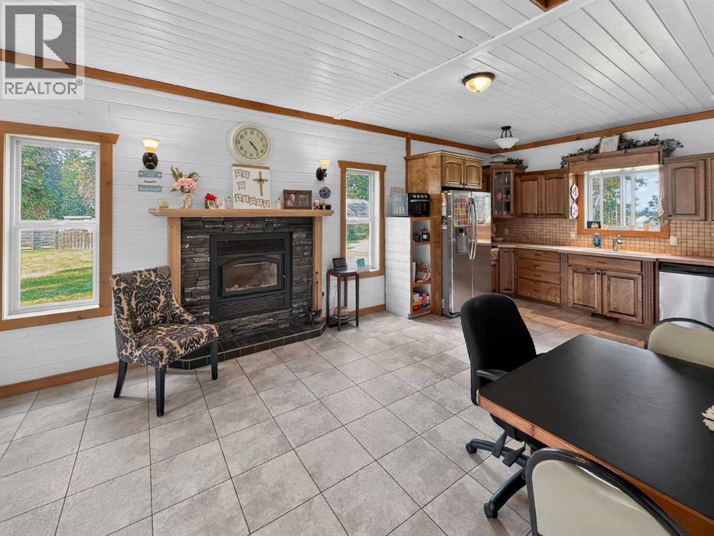 106065 Highway 697 - Photo 14
