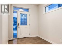 104 HILLCREST Avenue SW - photo 2