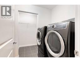 104 HILLCREST Avenue SW - photo 31