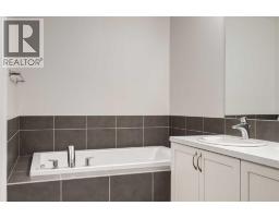 104 HILLCREST Avenue SW - photo 29