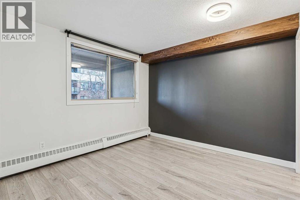 317 19 Avenue Southwest - Photo 14
