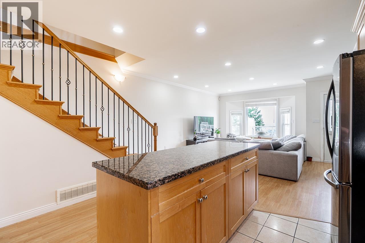 3 Bed, 3 Bath House for Sale in Coquitlam – 1124 ROCHESTER AVENUE, Coquitlam – MLS# R3154567 - Image 19