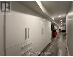 Bsmt - 725 Palmerston Avenue W, Toronto, ON M6G2P6 Photo 9