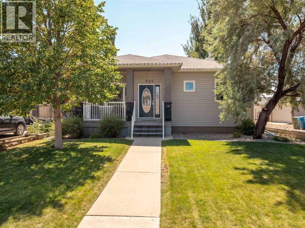 695 Parkside Drive