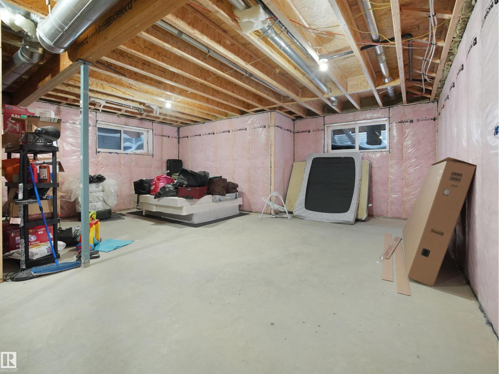 2928 1 AV SW - 54