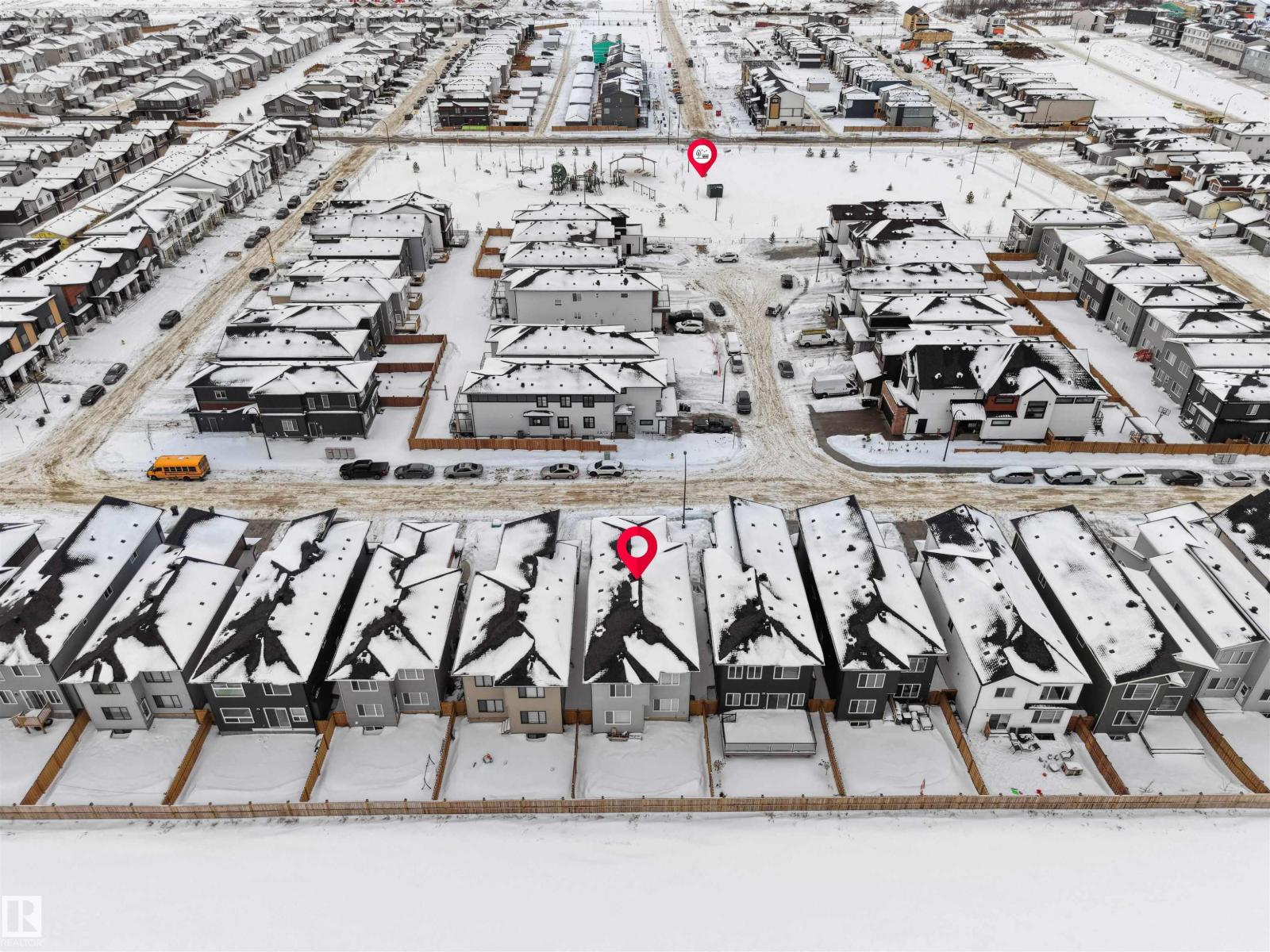 2928 1 AV SW - Image 65
