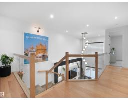 2928 1 Av Sw, Edmonton, AB T6X3E2 Photo 30