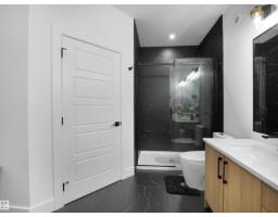 2928 1 Av Sw, Edmonton, AB T6X3E2 Photo 52