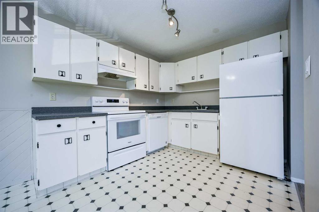 9340 67 Avenue - Photo 14