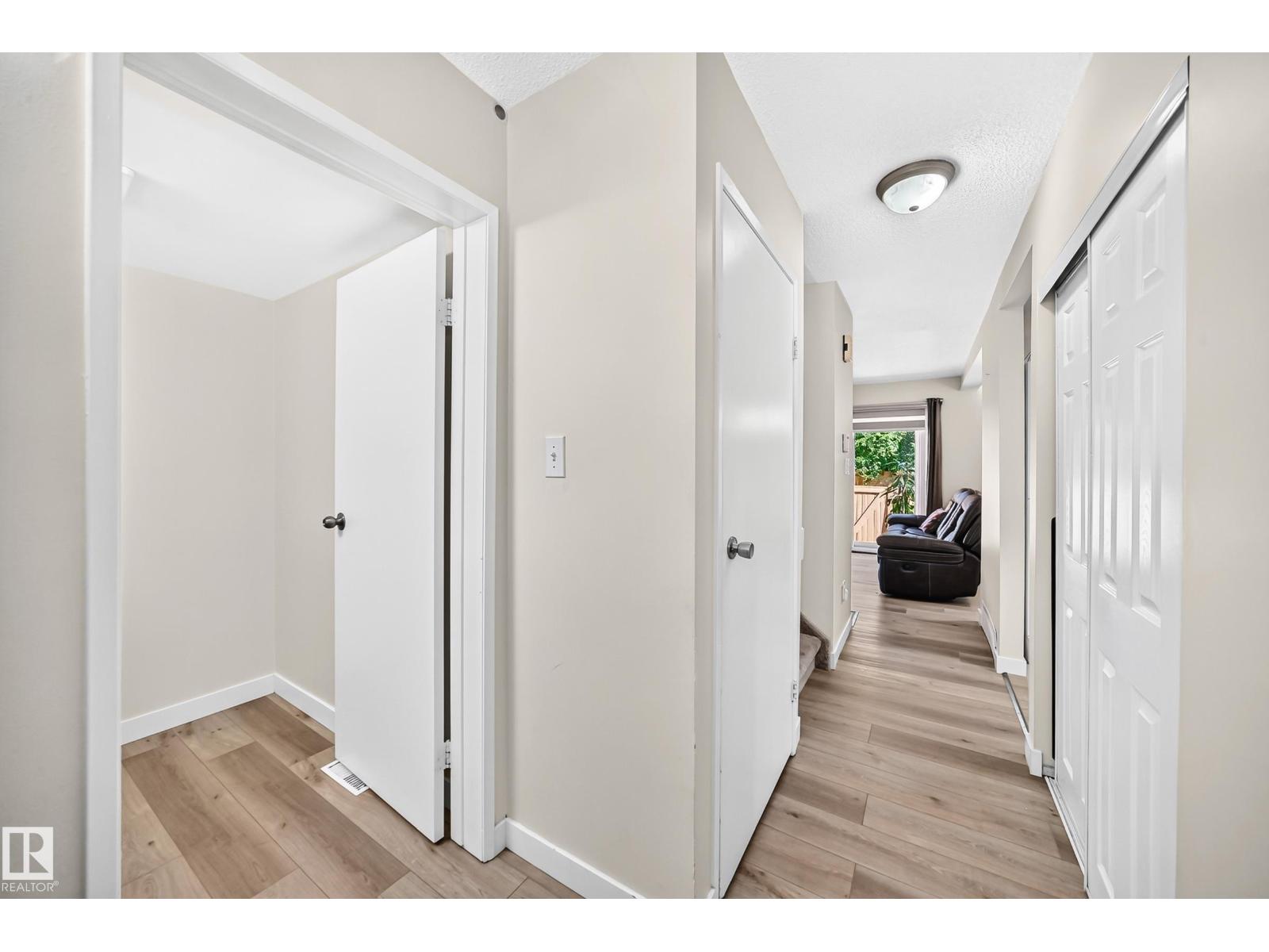 #22 3812 20 AV NW - Image 6