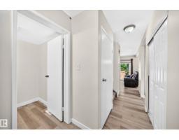 #22 3812 20 Av Nw, Edmonton, AB T6L4B2 Photo 6