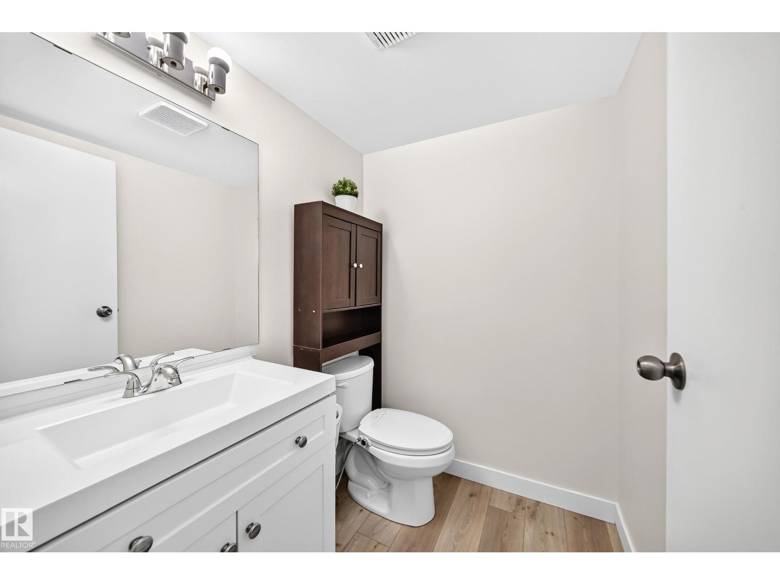 #22 3812 20 AV NW - 17