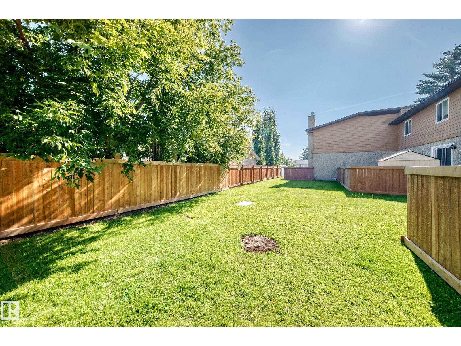 #22 3812 20 AV NW - Image 37