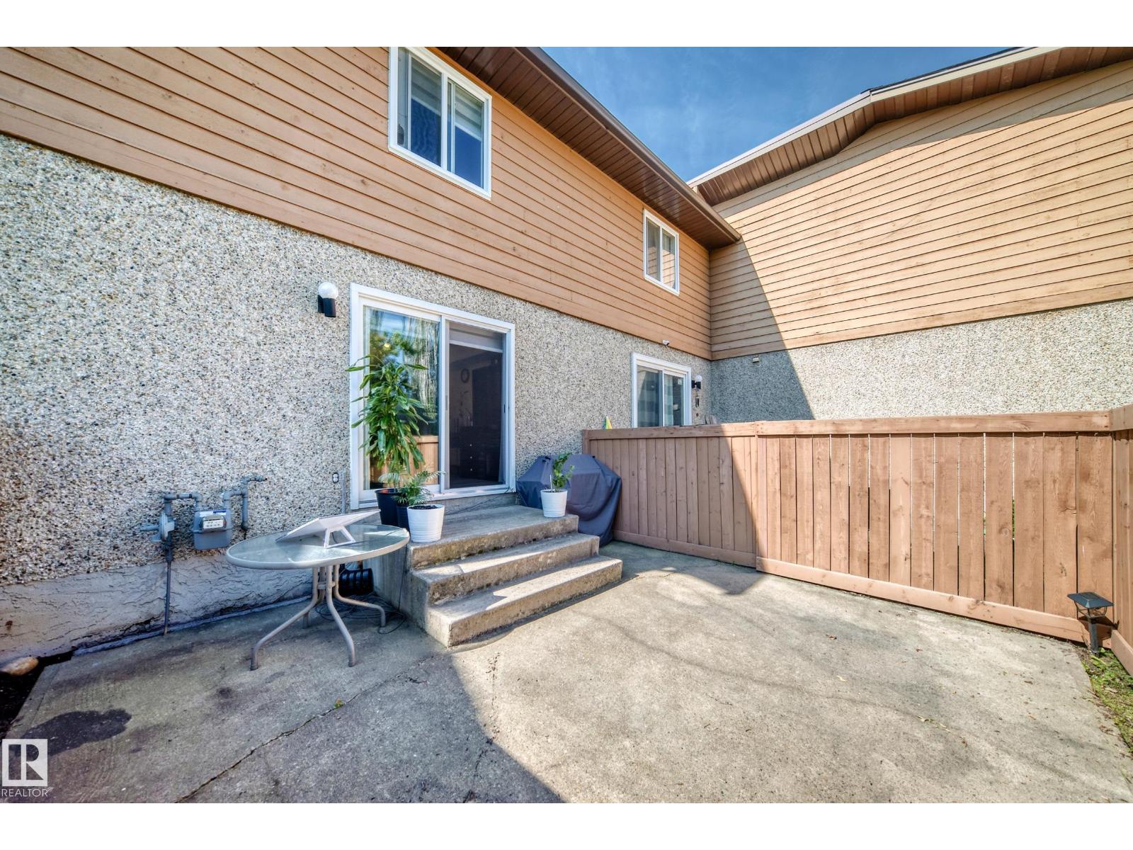 #22 3812 20 AV NW - Image 33