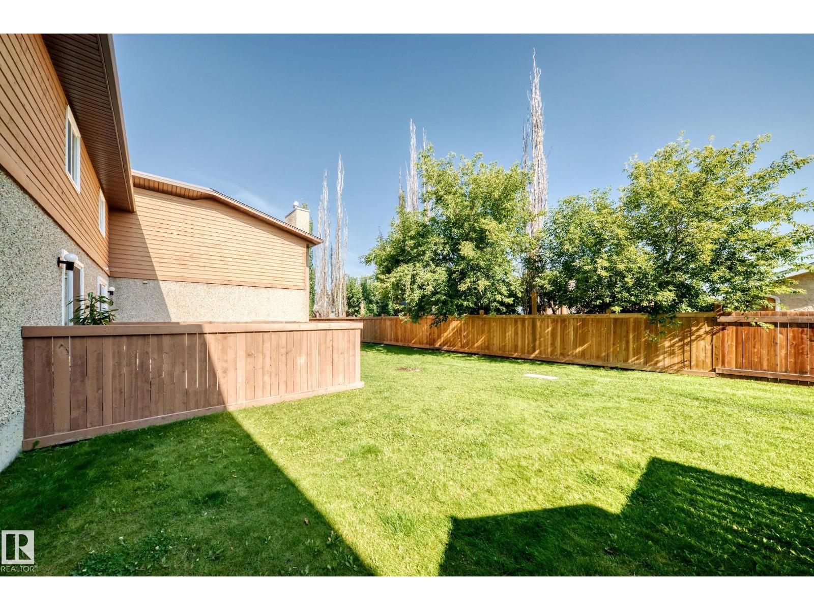 #22 3812 20 AV NW - 35