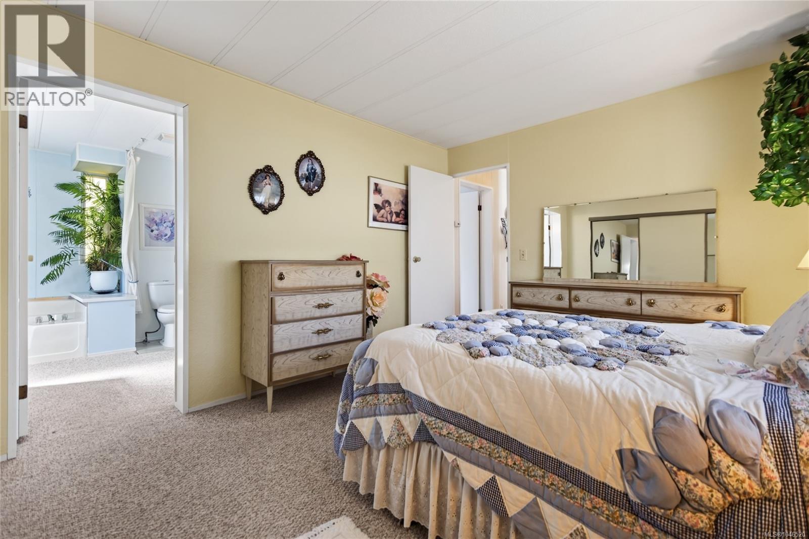 #21 1240 Wilkinson Rd - 44