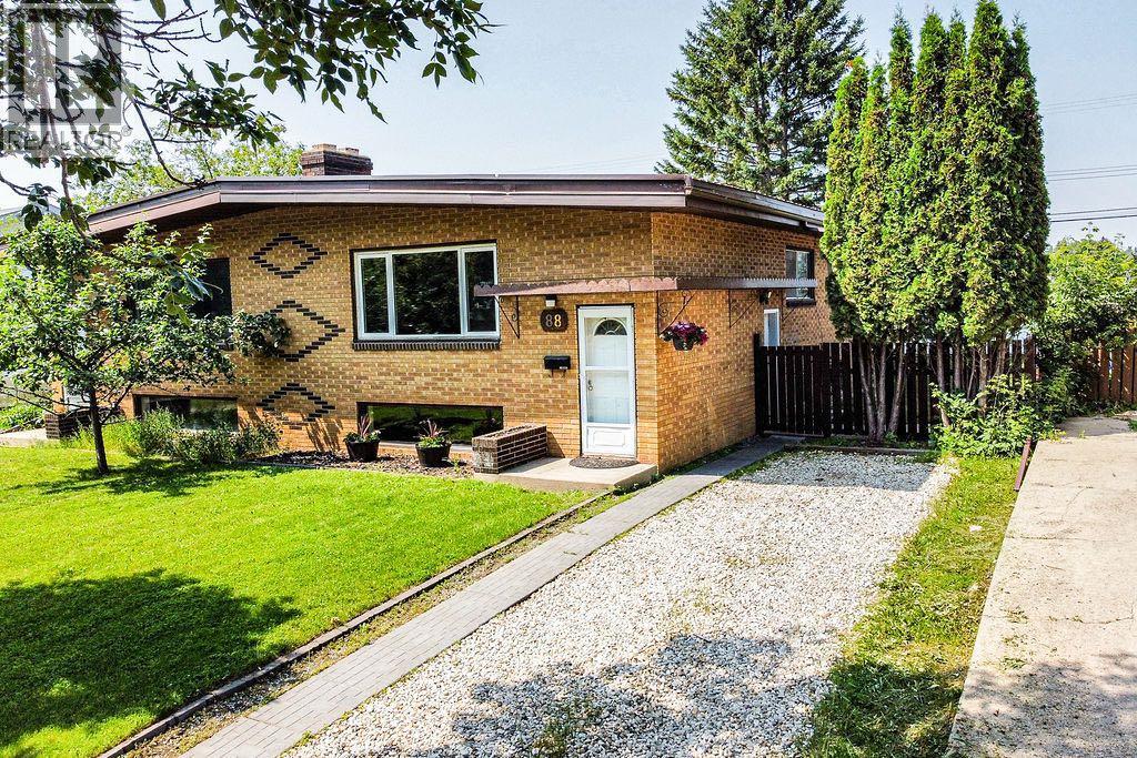 88, Mount Pleasant Drive