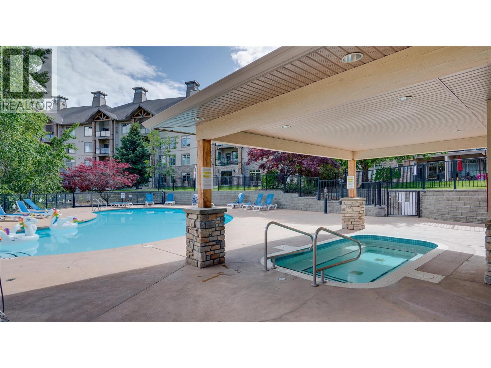 2551 Shoreline Drive Unit# 412, Lake Country