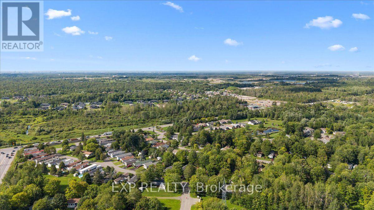 2 Bed, 1 Bath House for Sale in Ottawa – 1036 TEENA COLLEEN PRIVATE, Ottawa – MLS# X13660472 - Image 35